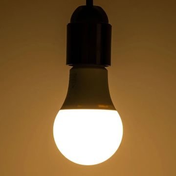 ACK AA13-01220 12 Watt LED Ampul - SAMSUNG LED - Gün ışığı (3000K)